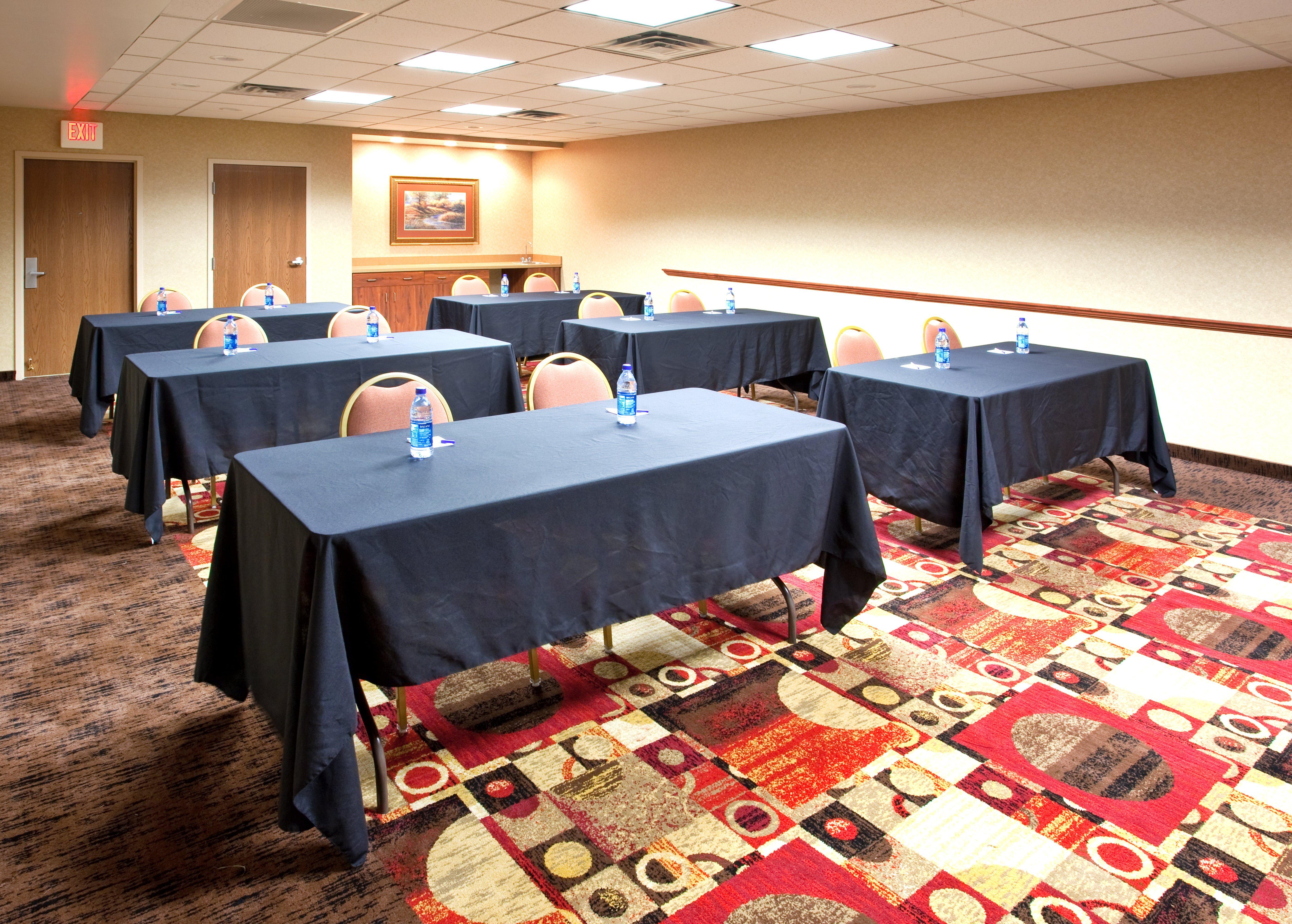 Holiday Inn Express Hotel & Suites Bowling Green By Ihg Exterior photo