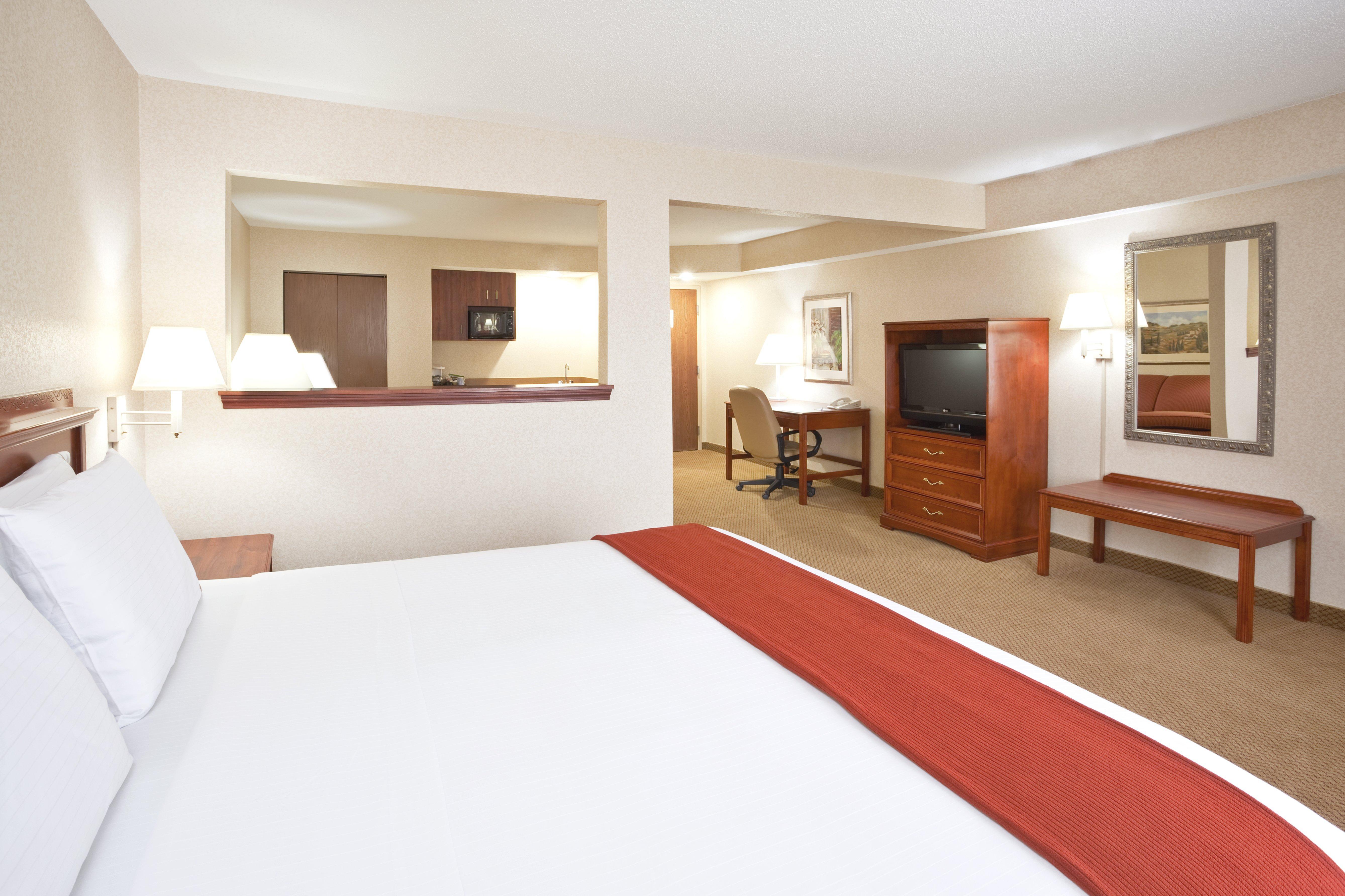 Holiday Inn Express Hotel & Suites Bowling Green By Ihg Exterior photo